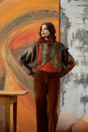 Knitting set Bolero sweater  with knitting instructions in garnwelt box in size S