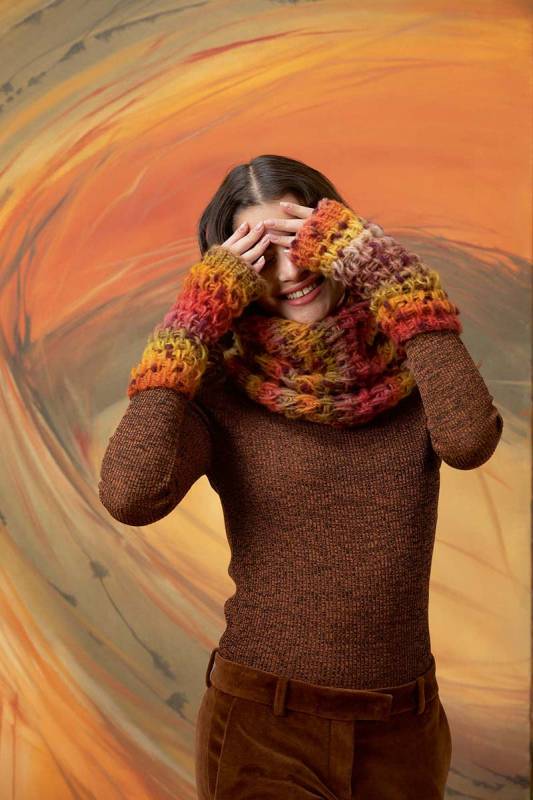Knitting set Wrist warmers CLOUD TWEED with knitting instructions in garnwelt box