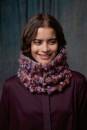 Knitting set  MUSE with knitting instructions in garnwelt box in size ca 69 x 36 cm