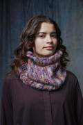 Strickset Loop Lang YarnsMuse SILVIA mit Anleitung in garnwelt-Box ca 70 x 37 cm