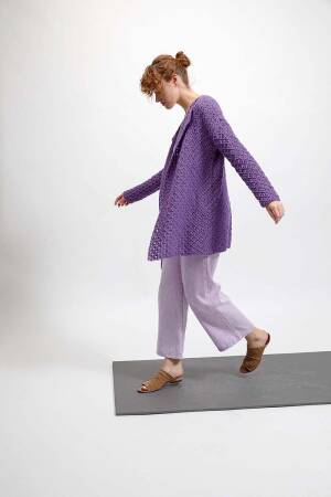 Knitting set Cardigan ORTICA with knitting instructions in garnwelt box