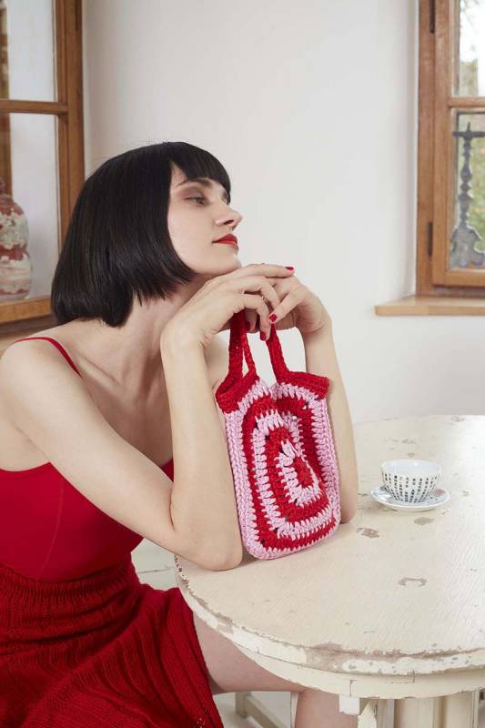 Strickset Crocheted bag SUNSHINE mit Anleitung in garnwelt-Box in Gre ca 22 x 22 cm