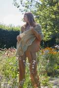 Strickset Weste Lang Yarns Secret Garden MARY mit Anleitung in garnwelt-Box S-M
