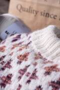 Knitting set Trui BABY ALPACA with knitting instructions in garnwelt box in size S