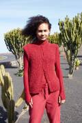 Strickset Weste WAD WOOLADDICTS Honor DEEP SANCTUARY mit Anleitung in garnwelt-Box
