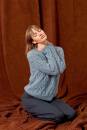 Knitting set Sweater MALOU LIGHT with knitting instructions in garnwelt box