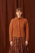 Strickset Jacke Lang Yarns Phoenix ELSIE mit Anleitung in garnwelt-Box