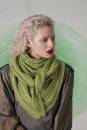 Strickset Dreiecktuch Lang Yarns Noelle AAGJE mit Anleitung in garnwelt-Box