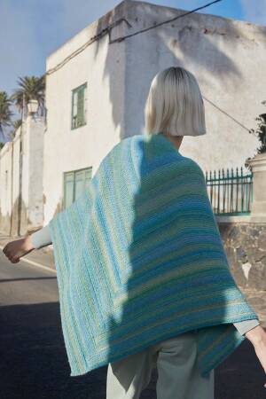 Strickset Dreiecktuch Lang YarnsHarmony FAYE mit Anleitung in garnwelt-Box