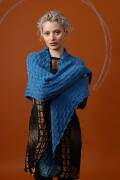 Strickset Dreiecktuch Lang Yarns Alpaca Soxx ply CADENCE mit Anleitung in garnwelt-Box ca 67 x 183 cm