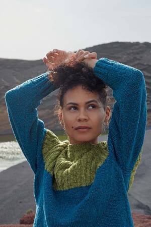 Knitting set Sweater DONEGAL TWEED+ with knitting instructions in garnwelt box