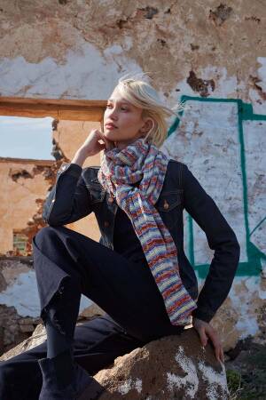 Strickset Schal Lang Yarns Move RUNAWAY mit Anleitung in garnwelt-Box