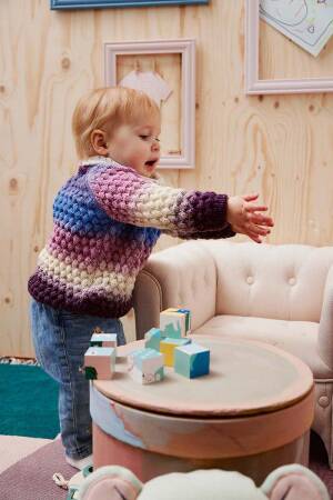 Strickset Pullover Lang Yarns Merino  Bébé Color DAGMAR mit Anleitung in garnwelt-Box