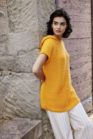 Strickanleitung Pullover mit Kapuze WAD-014-18 WOOLADDICTS Glow CASTLE KEEP als download
