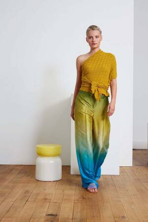 Strickset Dreiecktuch Lang Yarns Noelle RANYA mit Anleitung in garnwelt-Box ca 68 x 162 cm