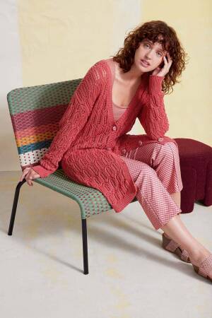 Strickset Jacke Lang Yarns Oceania LEONA mit Anleitung in garnwelt-Box
