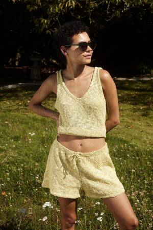 Strickset Top WAD WOOLADDICTS Pride SUMMER PLAYLIST mit Anleitung in garnwelt-Box S