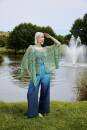 Strickset Poncho WAD WOOLADDICTS Footprints WIND-KISSED mit Anleitung in garnwelt-Box