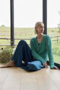 Strickset Jacke WAD WOOLADDICTS Pride RIPPLE EFFECT mit Anleitung in garnwelt-Box S-M