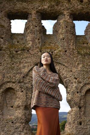Knitting set Sweater ARTSY with knitting instructions in garnwelt box