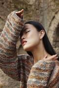 Strickset Pullover WAD WOOLADDICTS Artsy LAYERS OF HISTORIY mit Anleitung in garnwelt-Box S-M