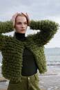Strickset Jacke WAD WOOLADDICTS Desire WILD HAVEN mit Anleitung in garnwelt-Box