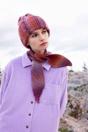 Strickset Kleiner Schal WAD WOOLADDICTS Mystery SURGING mit Anleitung in garnwelt-Box ca 10 x 100 cm