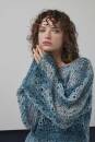 Knitting set Sweater Lang Yarns Linello Yumi with knitting instructions in garnwelt box