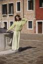 Knitting set Sweater WAD WOOLADDICTS Glow HANDMADE INDULGENCE with knitting instructions in garnwelt box
