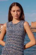 Knitting set Dress WAD WOOLADDICTS Footprints LA SERENISSIMA with knitting instructions in garnwelt box
