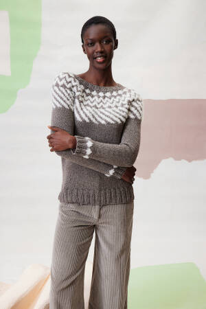 Knitting set Sweater Lang Yarns Yak/Avalon Calla with knitting instructions in garnwelt box