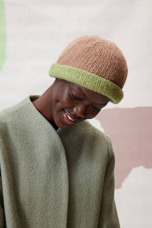 Knitting set Hat Lang Yarns Zen Tricia with knitting instructions in garnwelt box