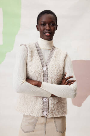 Knitting set Vest Lang Yarns Shirley/Merino  Maureen with knitting instructions in garnwelt box