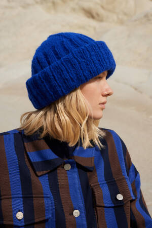 Ensemble de tricot Bonnet PROMISE avec instructions de tricotage dans une boîte garnwelt en taille DG