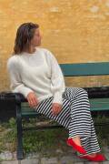 Strickset Sweater  mit Anleitung in garnwelt-Box in Größe S
