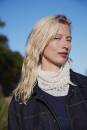 Ensemble de tricot Châle CASHMERE EXTRA LACE avec instructions de tricotage dans une boîte garnwelt en taille ca 28 x 114 cm