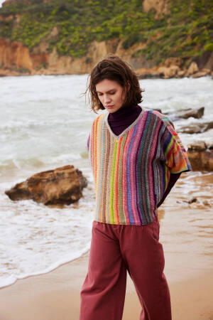 Knitting set Sweater INFINITY with knitting instructions in garnwelt box in size S-M