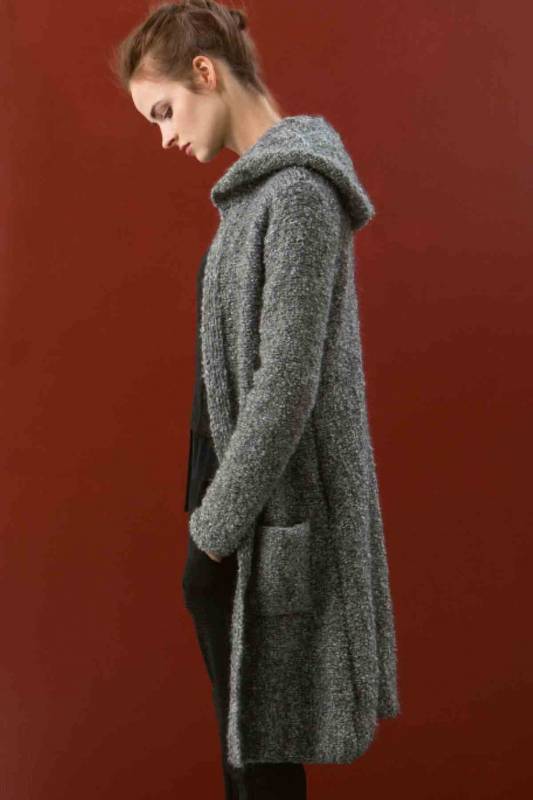 Mantel mit Kapuze - Lang Yarns Yara - Strickset mit Anleitung in garnwelt-Box XL