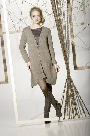 Strickset Jacke Lang Yarns NOVENA mit Anleitung in garnwelt-Box