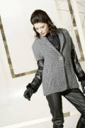 Knitting set Cardigan  with knitting instructions in garnwelt box in size S