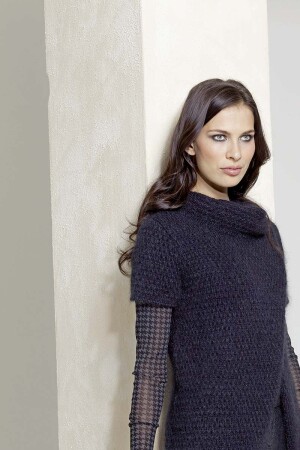 Knitting set Vest BABY ALPACA with knitting instructions in garnwelt box in size M