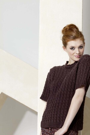 Knitting set Cable pullover  with knitting instructions in garnwelt box in size M