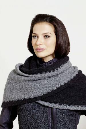 Strickset Stola Lang Yarns CASHMERE PREMIUM mit Anleitung in garnwelt-Box