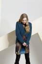 Knitting set Cardigan  with knitting instructions in garnwelt box in size L