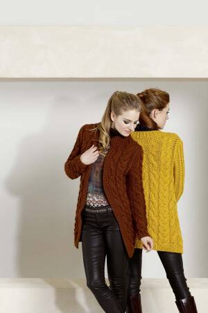 Strickset Zopfjacke Lang Yarns KIM mit Anleitung in garnwelt-Box S