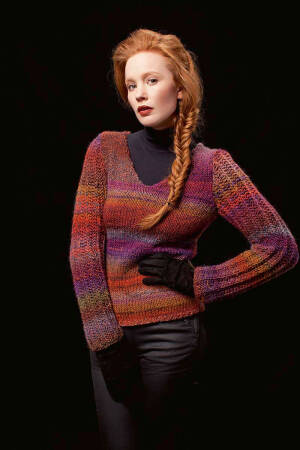 Knitting set Pullover  with knitting instructions in garnwelt box in size M