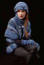 Knitting set Cape  with knitting instructions in garnwelt box