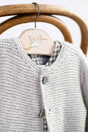Knitting set Cardigan MERINO 120 with knitting instructions in garnwelt box