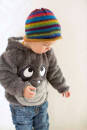 Strickset Mütze und Stulpen mit Anleitung in garnwelt-Box KG