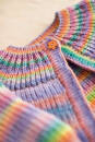 Strickset Jacke Lang Yarns MILLE COLORI BABY mit Anleitung in garnwelt-Box